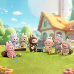 MYSTERY MONSTER BIG INTO ENERGY SERIES COLLECTIBLE TOY