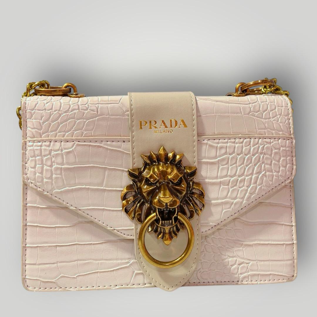 White Lion Hand Bag