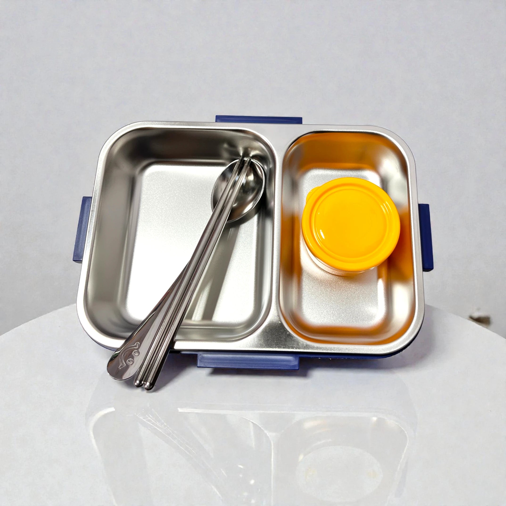 SpaceMan 750ML stainless Metal Lunch Box By Vest