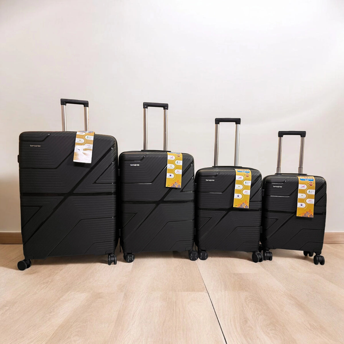 Samsonit Black Travel Luggage Suitcase