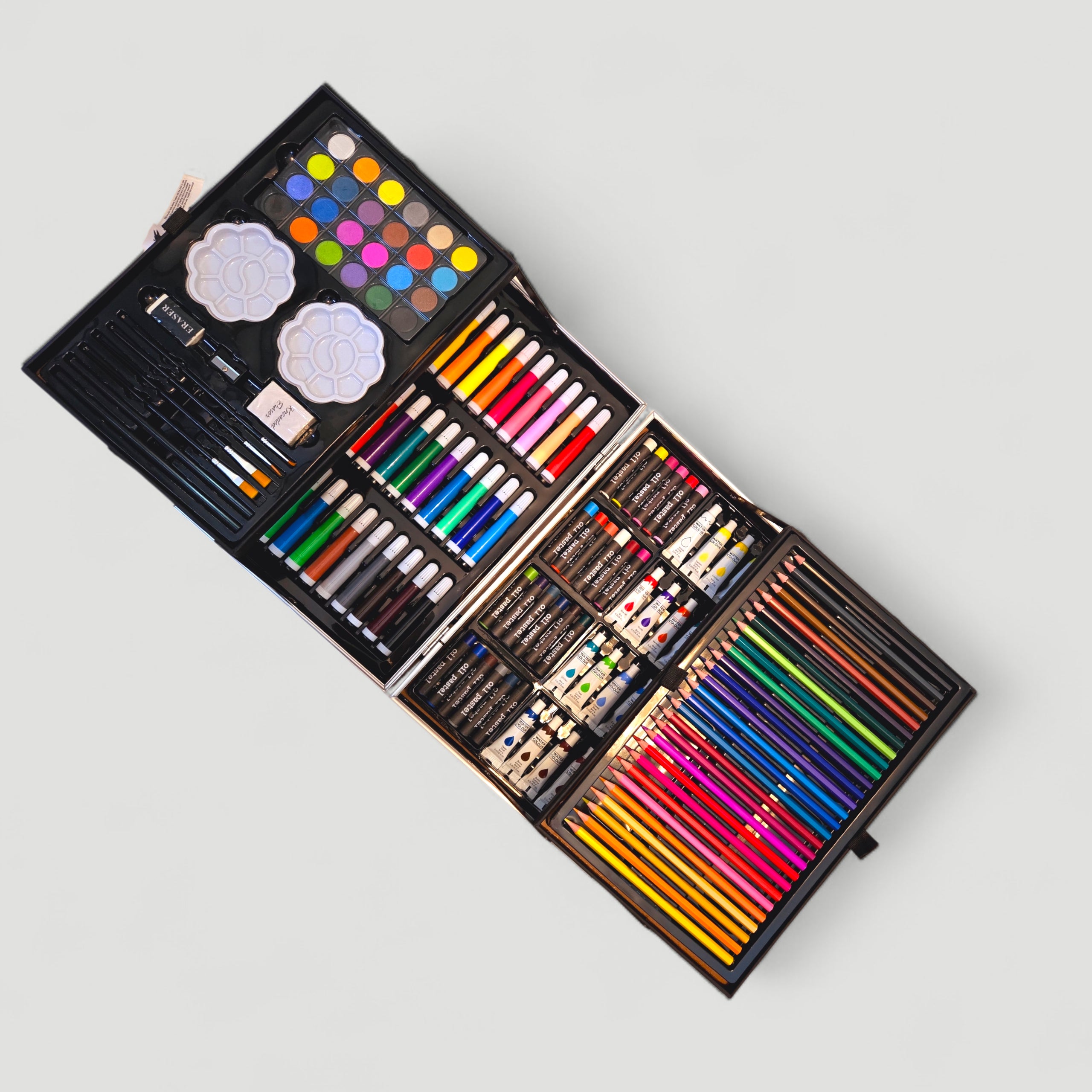 Labubu Breifcase Art Kit 145 Pcs